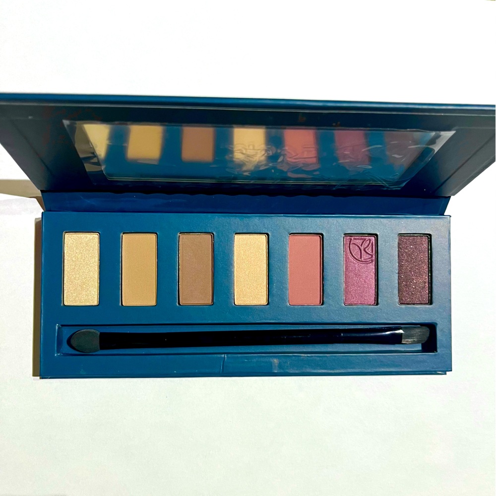 Yves Rocher Eyeshadow Palette